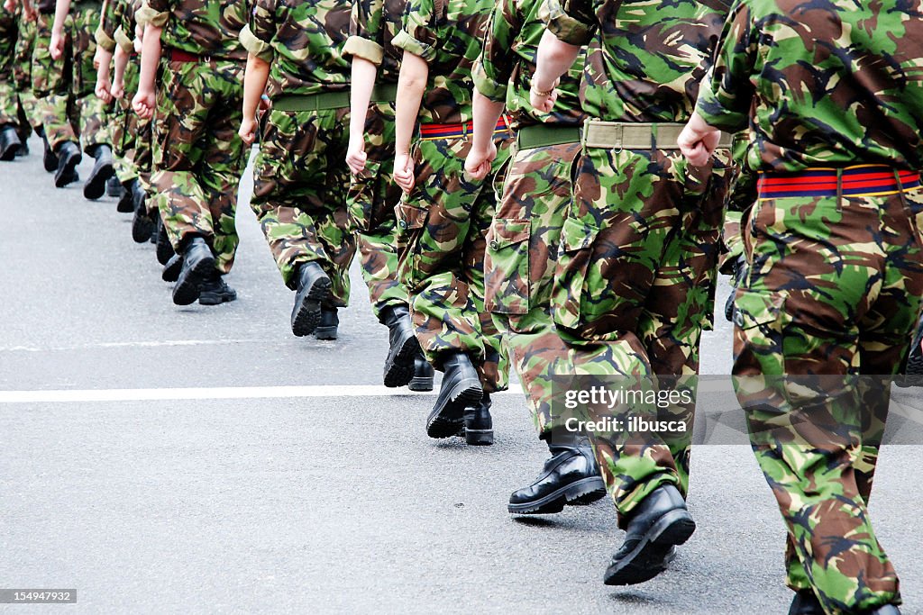 Soldaten Marschieren in line