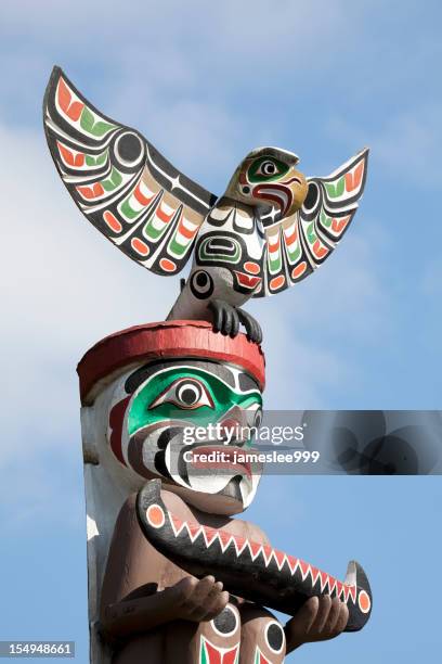 totem bird - totem pole stock pictures, royalty-free photos & images