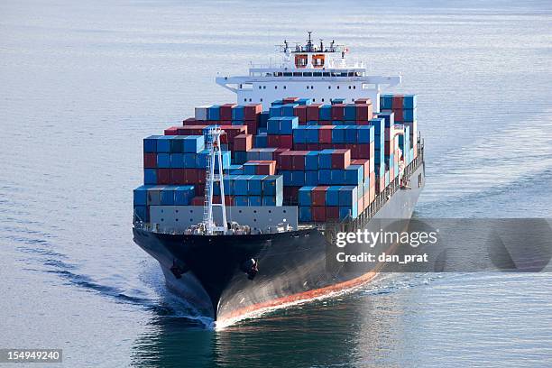 Container Front Still Container Ship Front View Photos and Premium High Res Pictures - Getty ...