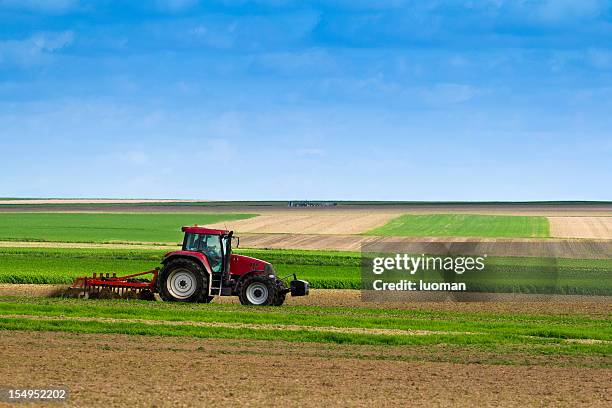 agriculture - tractor 個照片及圖片檔