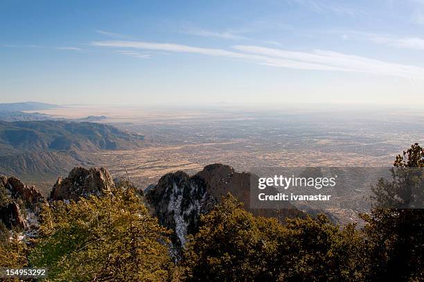 paisaje del suroeste-vista desde la cresta sandia - sandia mountains fotografías e imágenes de stock