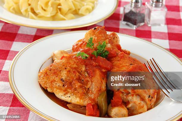 chicken cacciatore - pepper pot stock pictures, royalty-free photos & images
