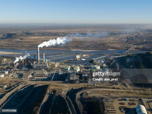 oilsands refinery - fort mcmurray stock pictures, royalty-free photos & images