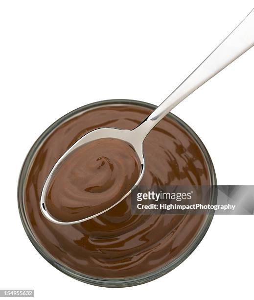 pudim de chocolate na colher - chocolate pudding imagens e fotografias de stock