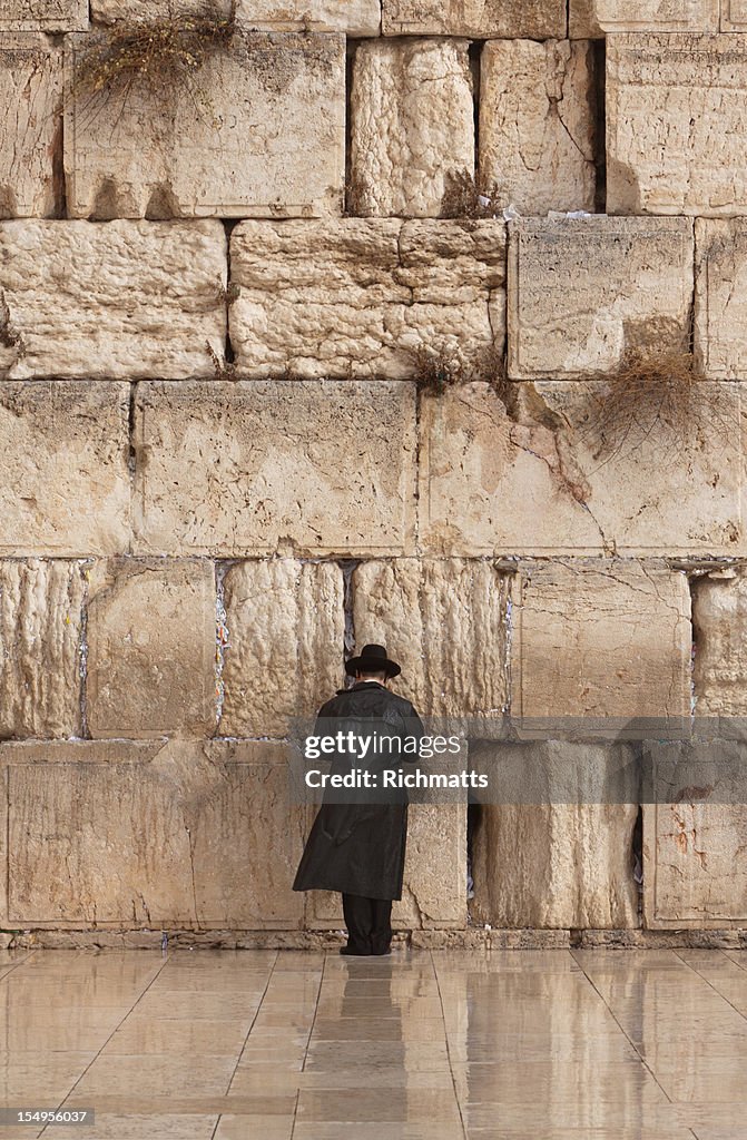 Jerusalém, Jewish homem Reza no Muro das Lamentações