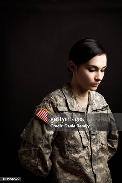 female american soldier - military uniform stock pictures, royalty-free photos & images
