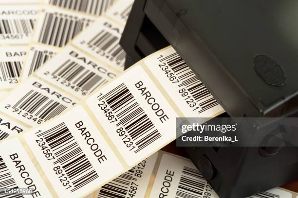 impresora de etiquetas de códigos de barras - impresora fotografías e imágenes de stock