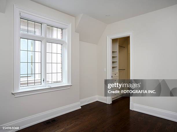 brand new north american home - skirting board stock pictures, royalty-free photos & images
