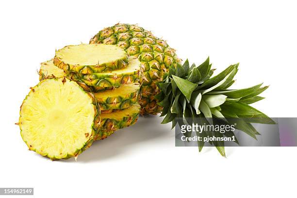 sliced pineapple - pineapple stockfoto's en -beelden