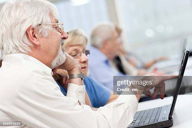 Seniors Computer Lab Seniors In Computer Class Photos and Premium High Res Pictures - Getty ...