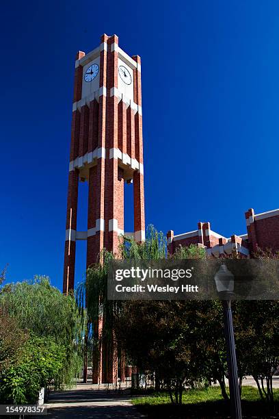 Bazzill Library Bizzell Memorial Library Photos and Premium High Res Pictures - Getty ...