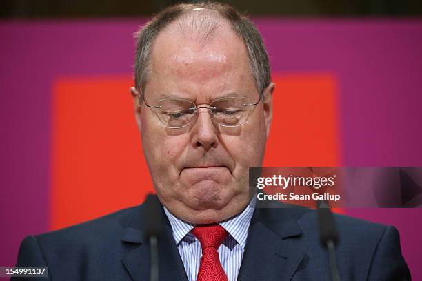 German Social Democrat and candidate for Chancellor Peer Steinbrueck speaks to the media to announce a full disclosure of his supplementary income in...