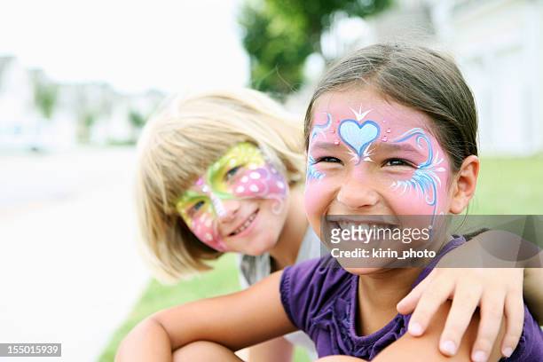 gesicht paited kinder - face painting kids stock-fotos und bilder