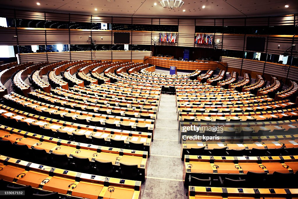 Round seating arrangement of the European parliament