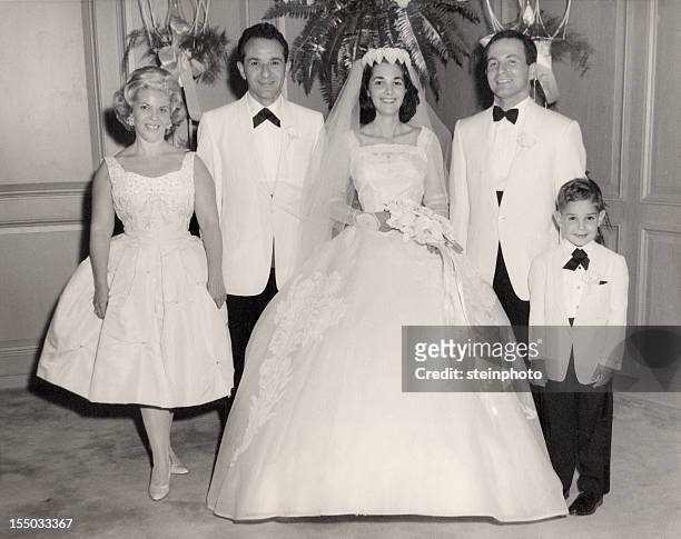 vintage 1960 wedding family portrait - wedding photos 個照片及圖片檔