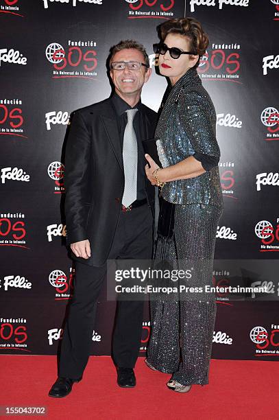 Victor Cucart and Antonia Dell'Atte attend the 'Folli Follie' campaign launch on October 30, 2012 in Madrid, Spain.