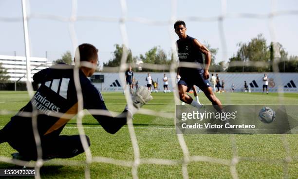 Jude Belling of Real Madrid trains at Valdebebas training ground on July 17, 2023 in Madrid, Spain.