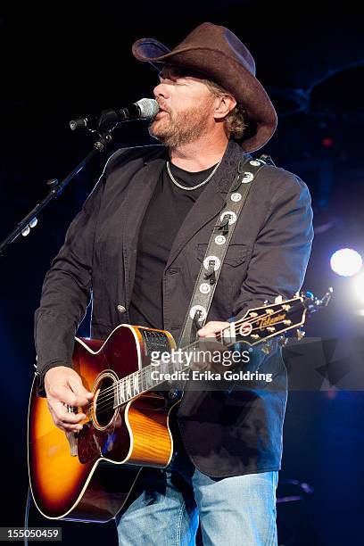 Toby Keith performs at the 60th annual BMI Country awards at BMI on October 30, 2012 in Nashville, Tennessee.