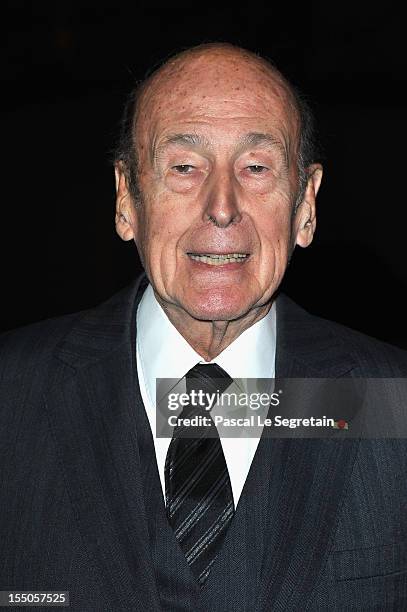 Former French President Valery Giscard d'Estaing arrives at Theatre des Champs-Elysees on October 31, 2012 in Paris, France.