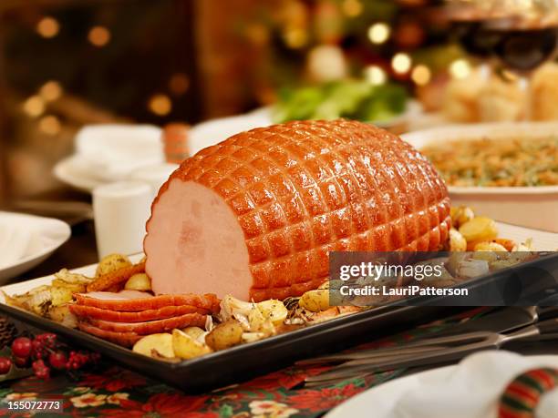 christmas ham - glazed ham stock pictures, royalty-free photos & images