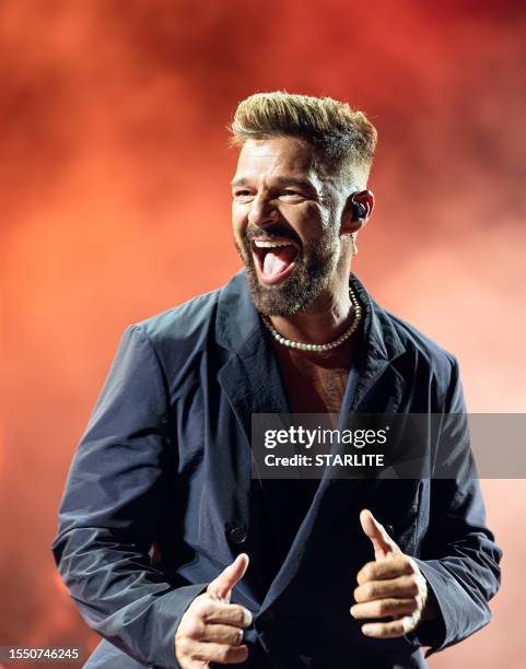 Puerto Rican Singer Ricky 26,009 Ricky Martin Images Stock Photos, High-Res Pictures, and Images ...