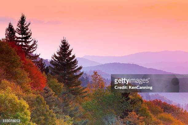 herbst sonnenaufgang - autumn landscape stock-fotos und bilder