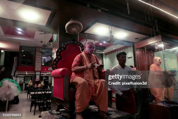 chotiwala restaurant in rishikesh... responsible for introducing thali system in india. - rishikesh stock pictures, royalty-free photos & images