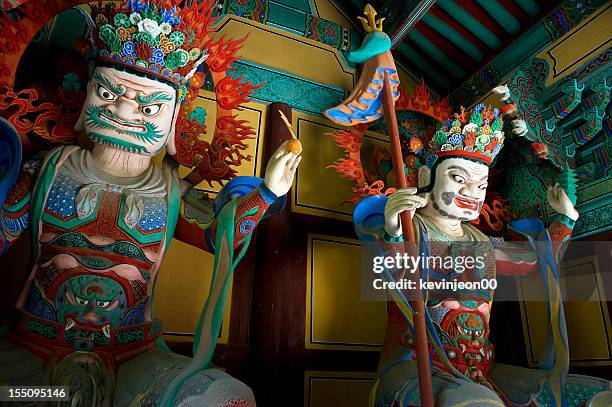 temple entrance - korean culture stock pictures, royalty-free photos & images