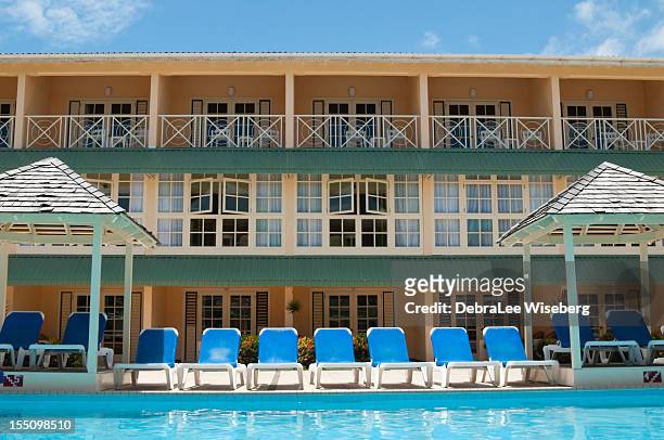 pool side - motel stock-fotos und bilder