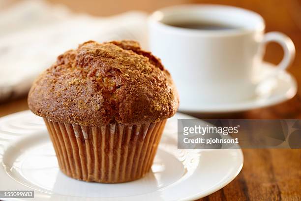 cinnamon muffin - muffin stock pictures, royalty-free photos & images