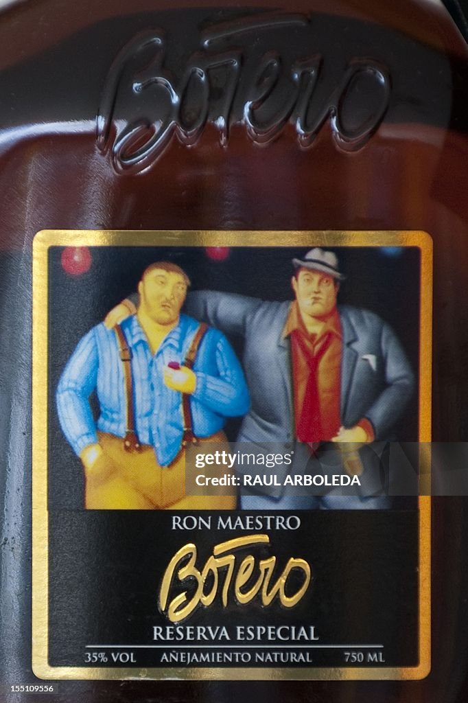 COLOMBIA-ART-COMPANY-BOTERO-DRINK