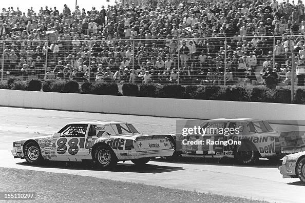Ricky Rudd 1981 Darrell Waltrip goes to the high side to pass Ricky Rudd on his way ...