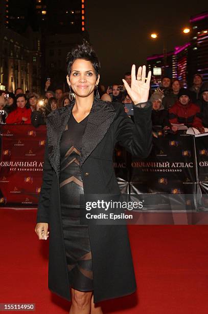 Actress Halle Berry arrives at the premiere of Warner Bros. Pictures' 'Cloud Atlas' in Oktyabr cinema hall on November 1, 2012 in Moscow, Russia.