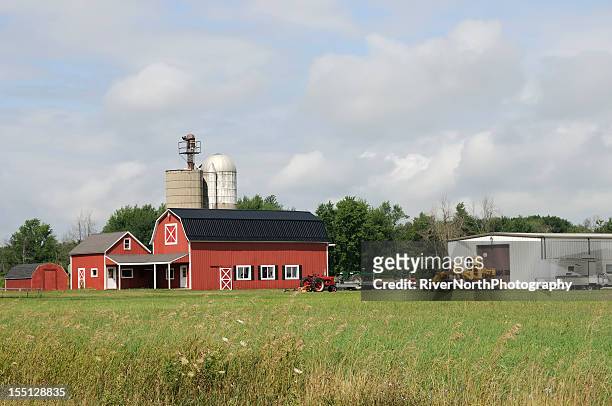 a traditional farm scene landscape - michigan farm stock pictures, royalty-free photos & images