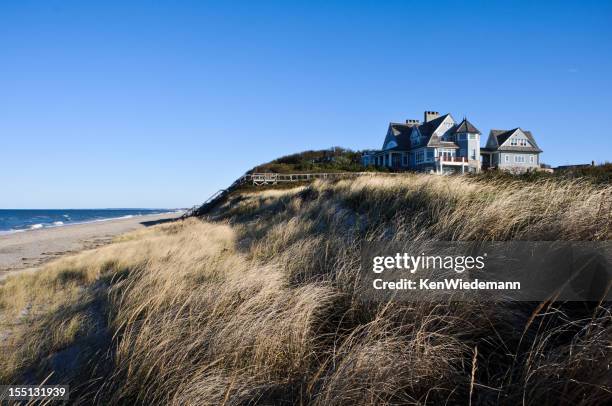 seaside estate - cape cod stockfoto's en -beelden