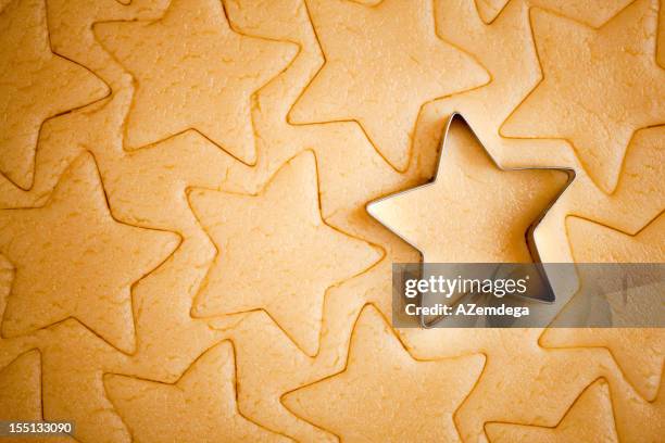 christmas cookies - pastry cutter stock pictures, royalty-free photos & images