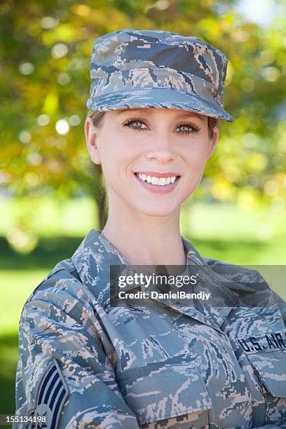us air force series: american airwoman outdoor - us air force stock pictures, royalty-free photos & images