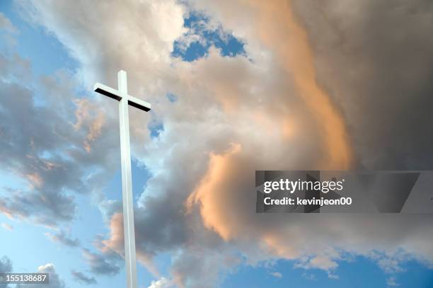 crosses at sunset - representation passion jesus christ stock pictures, royalty-free photos & images