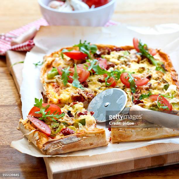  fotos e imágenes de Pizza Cuadrada - Getty Images