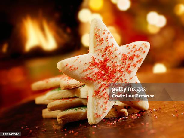 sugar cookies at christmas time - sugar cookie stock pictures, royalty-free photos & images