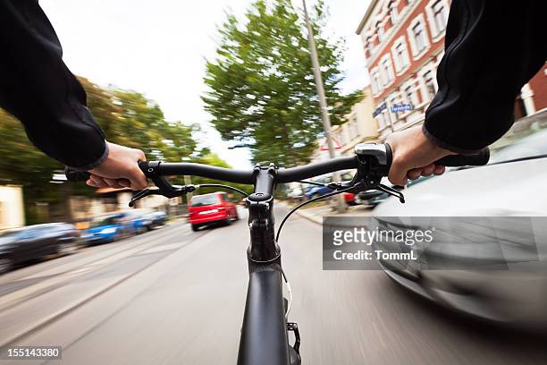 dangerous biking - bicycle messenger stock pictures, royalty-free photos & images