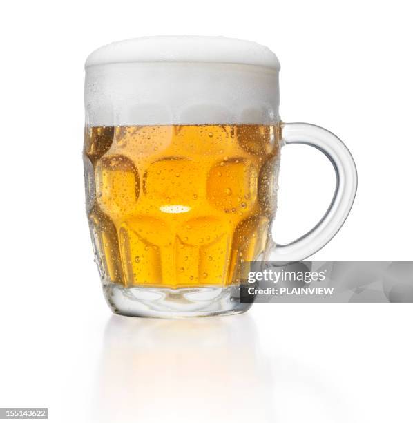 cerveza para tazas - beer glass fotografías e imágenes de stock