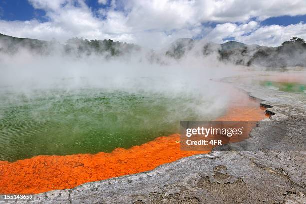 champagne pool, thermal wonderland, new zealand (xxxl) - rotorua stock pictures, royalty-free photos & images