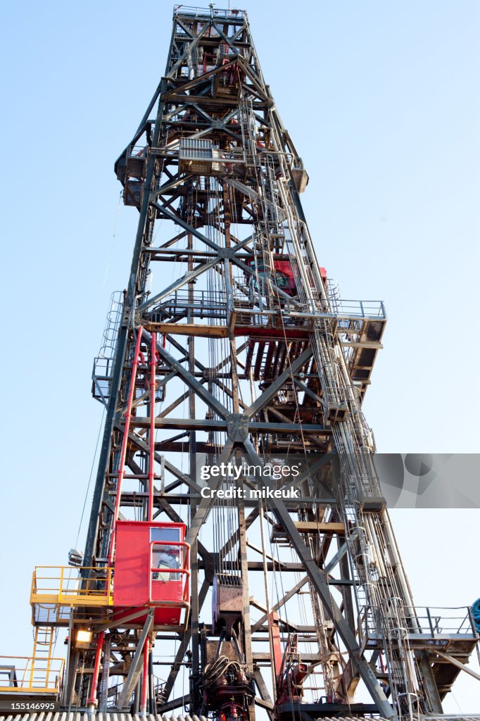 Derrick Type Oil Rig Drilling Derrick Tower High-Res Stock Photo - Getty Images
