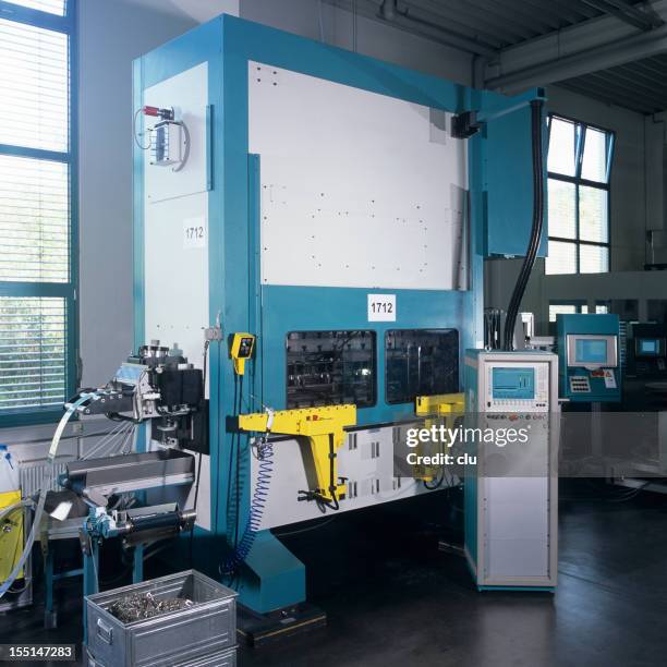 Machine Shop Blue Color Milling Machine Blue Photos and Premium High Res Pictures - Getty Images