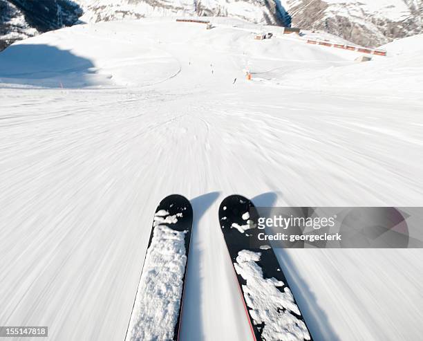 exhiliration de esqui - ski closeup imagens e fotografias de stock