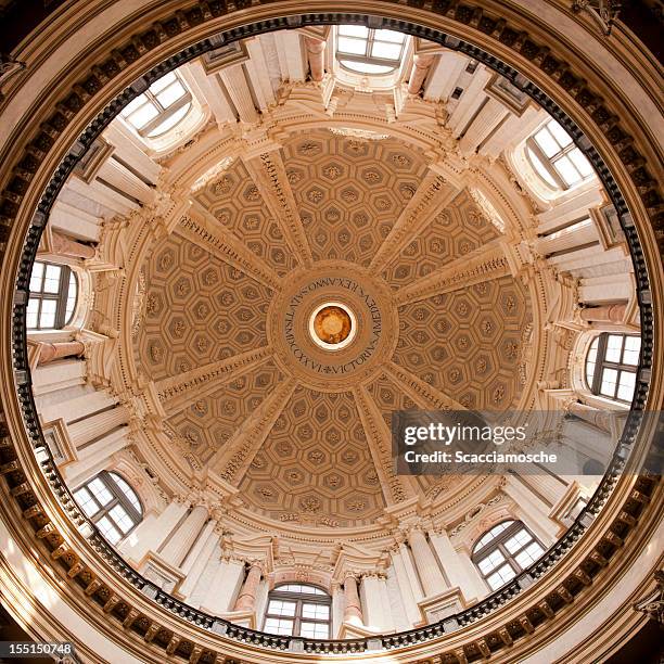 cúpula de superga basílica, turín, italia. - dome fotografías e imágenes de stock