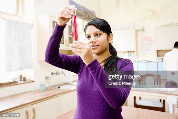 chemistry class female indian student delhi university classroom - india lab stockfoto's en -beelden