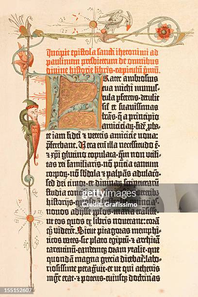 engraving page of gutenberg bible printed in 1455 - middeleeuws stockfoto's en -beelden