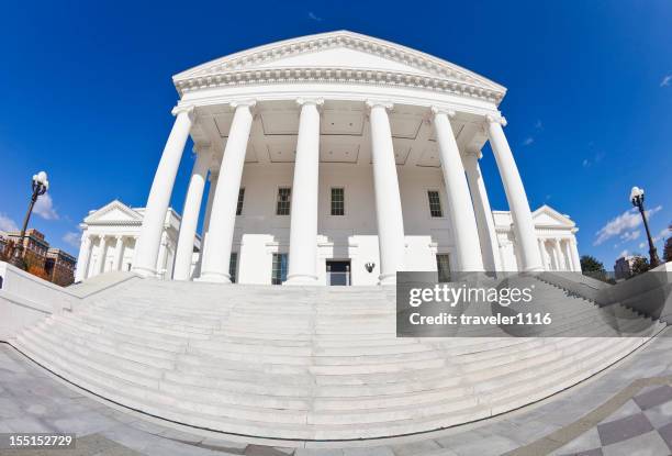 virginia state capitol building - thomas lee virginia colonist stock pictures, royalty-free photos & images